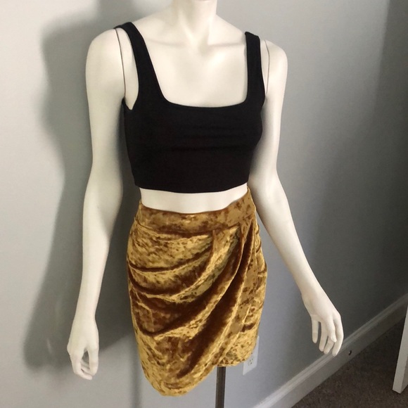 ASOS Gold Velvet Wrap Mini Skirt NWT - Picture 7 of 11